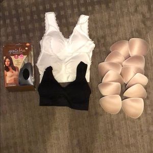 5 Genie Bras & extra pads (size M) Brand New